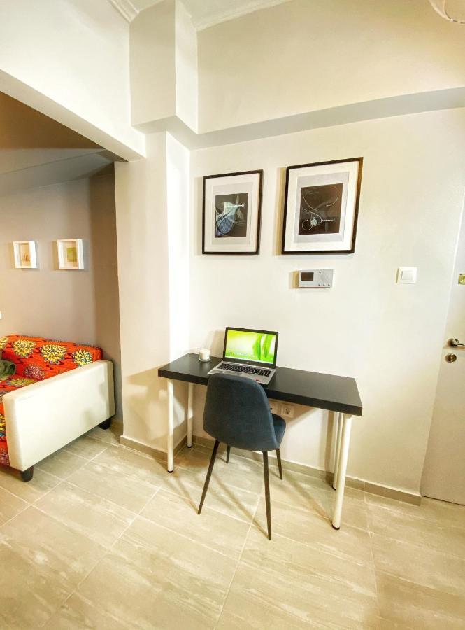 For A Genuine Athenian Homestay! المظهر الخارجي الصورة