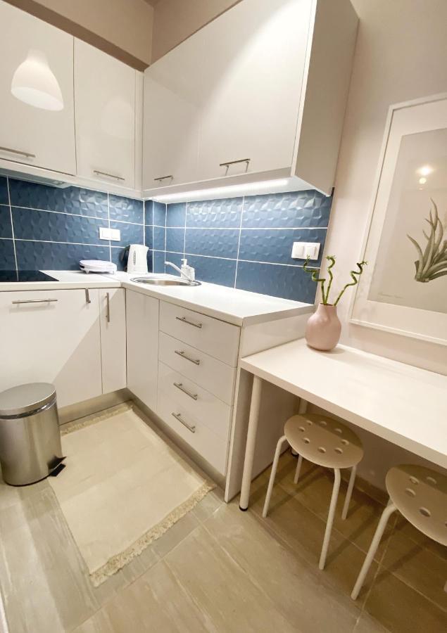 For A Genuine Athenian Homestay! المظهر الخارجي الصورة